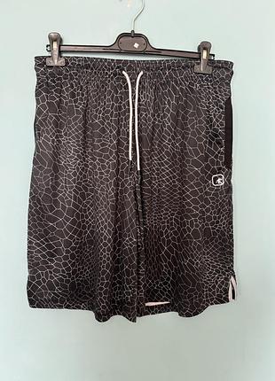 Чоловічі баскетбольні шорти and1 turnover shorts.