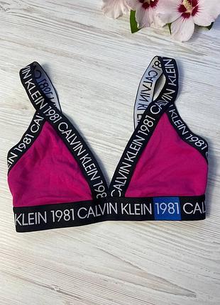 Яркий топ женский на резинках от бренда calvin klein размер м💞