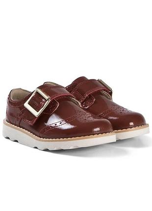 Шкіряні туфлі черевики clarks crown pride orange 22