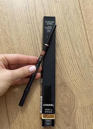 Стійкий олівець для губ chanel le crayon lèvres у класичному нюдово-коричневому відтінку 162 nude brun (1.2 г).