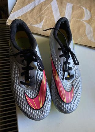 Бутси nike 35 размер