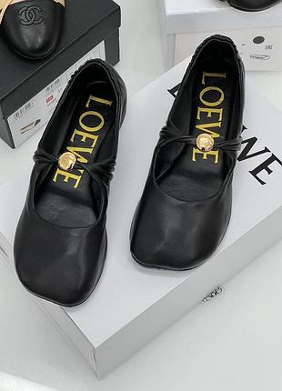 Балетки loewe чорні з золотою деталю тупий носок