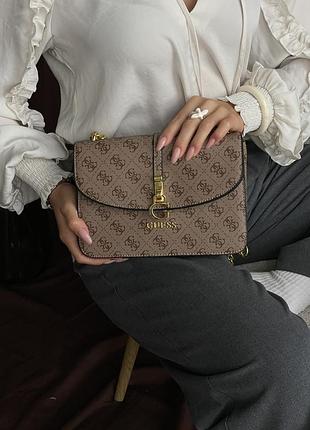 Кожаная женская сумочка guess городская классическая сумка из кожи гесс брендовая сумка для девушки через плечо бежевый