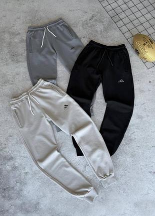 Мужские спортивные штаны adidas