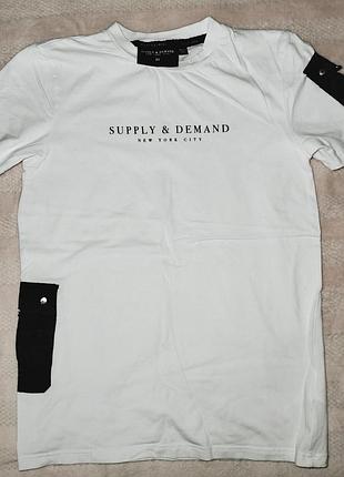 Футболка supply & demand