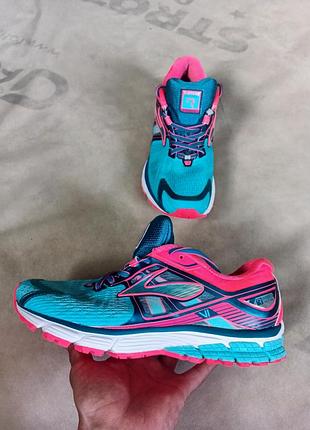 Оригинальные кроссовки brooks ravenna 5