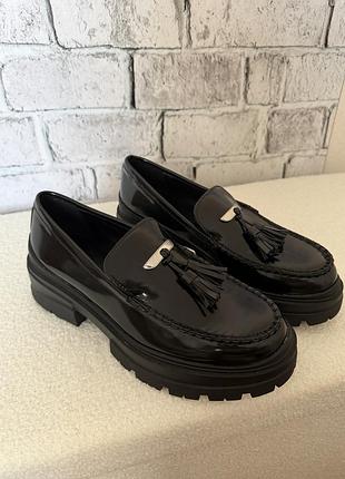 Жіночі лофери zara 39 р