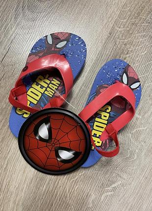 Шлепанці marvel