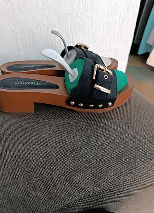 Черные сабо бренда catwalk