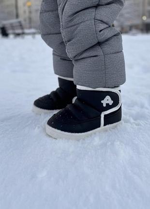 Зимние непромокаемые сапожки для мальчика