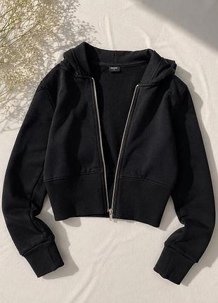 Чорний укорочений худі cropp 🖤