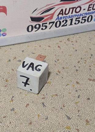 Реле насоса топливного vw t4/t5 2.0-3.2 90-15 1009060001,