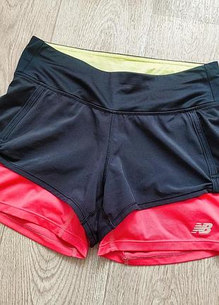 Шорти new balance