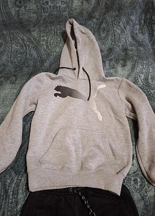 Продам спортивный костюм для мальчика 134 см