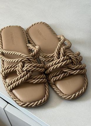 Шльопанці primark 40р