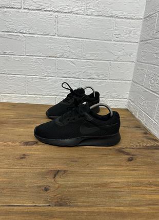 Чоловічі кросівки nike tanjun original 42