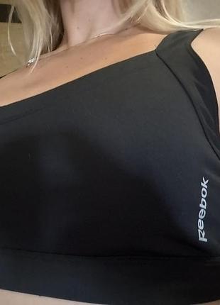 Топ reebok m
