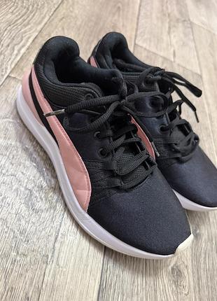 Кросівки puma