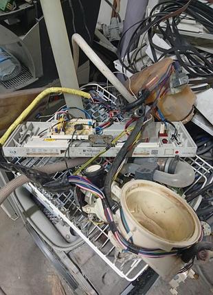 Вживані запчастини до посудомийної машини ariston cis li 480 a.розбирання посудомийної машини ariston cis li 480 a.ariston cis li