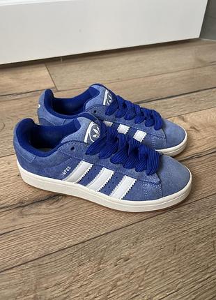 Adidas campus