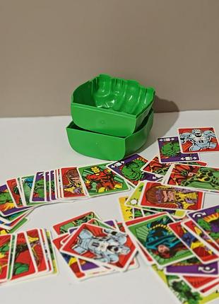 Карточная игра marvel hulk smash! от бренда ridley’s games (в комплекте с характерной зеленой коробочкой в виде кулака халка).