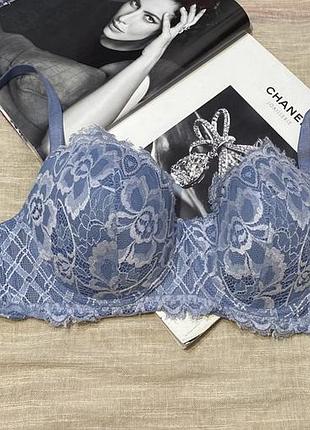 Intimissimi шикарний блакитний бюст з мереживом якісного бренду (італія
