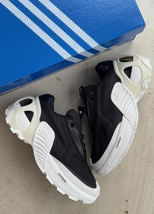Кросівки жіночі edge runner black beige чорно-бежеві текстильні спортивні