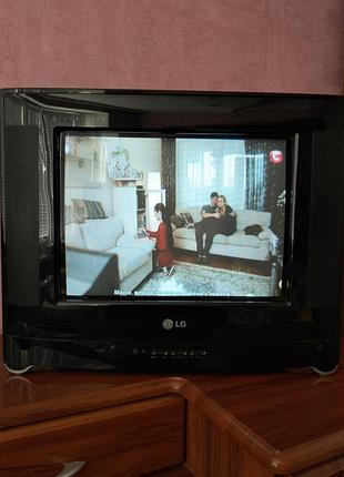 Телевізор lg ultra slim.