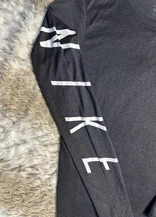 Оригинальный лонгслив nike 4