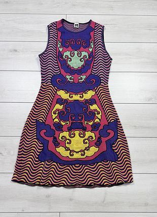Трикотажна сукня m missoni з характерним зигзагоподібним принтом з орнаментом