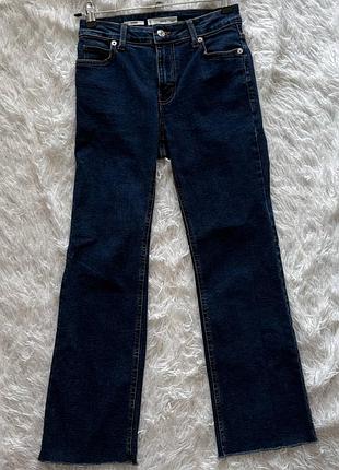 Темно-синие джинсы bootcut от mango