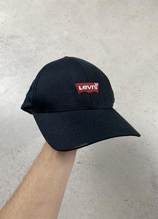 Кепка levi’s