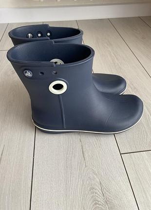 Чоботи crocs