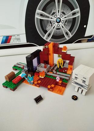 Конструктор lego minecraft портал в нижній світ 470 дет. (21143) майнкрафт.