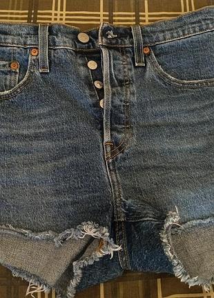 Жіночі джинсові шорти levi's 501 сині
