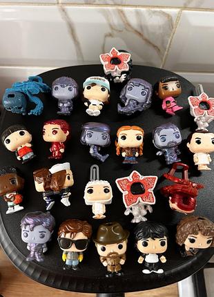 Колекція фігурок stranger things kinder joy