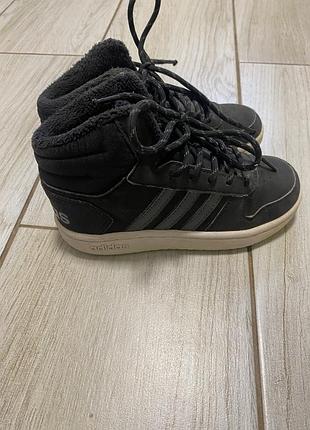 Дитячі кросівки adidas