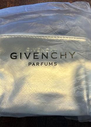Косметичка givenchy 2