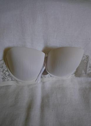 Бюстгальтер 80в.