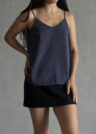 Новий топ h&m темна-синя на тонких бретелях, xs майка