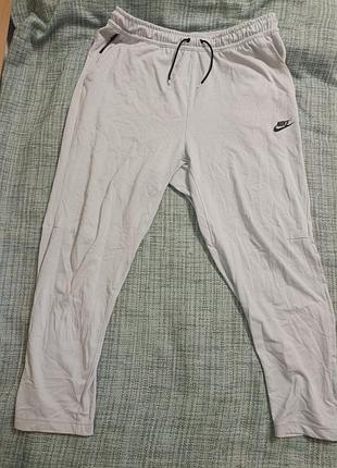 Спортивные штаны nike