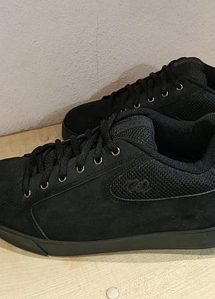 Кросівки бренду heelys р45 29см.