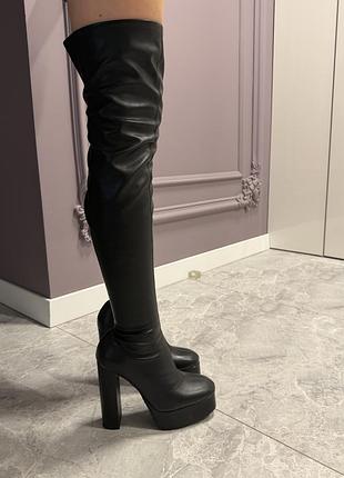 Ботфрди  zara