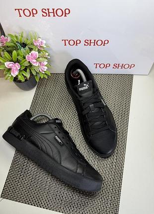Оригінальні кросівки puma шкіряні