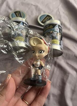 Колекційна фігурка cryptozoic entertainment dc comics lil' bombshells series 3 mystery tin 6