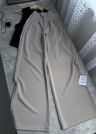 Нові брюки палаццо бежеві asos розмір xs