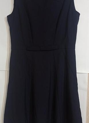 Класична темно-синя ділова сукня h&m без рукавів