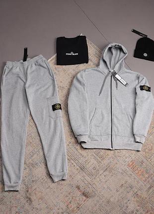 Комплект 4в1 (футболка чорна +костюм сірий +шапка) stone island фліс