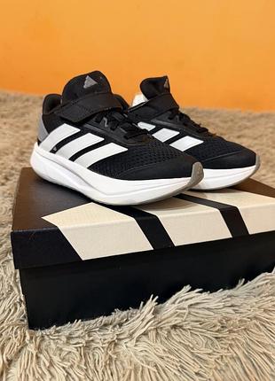 Кросівки adidas