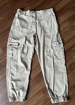 Бежеві штани карго з широкою гумкою ззаду. m&s, l, xl, ліоцел, котон
